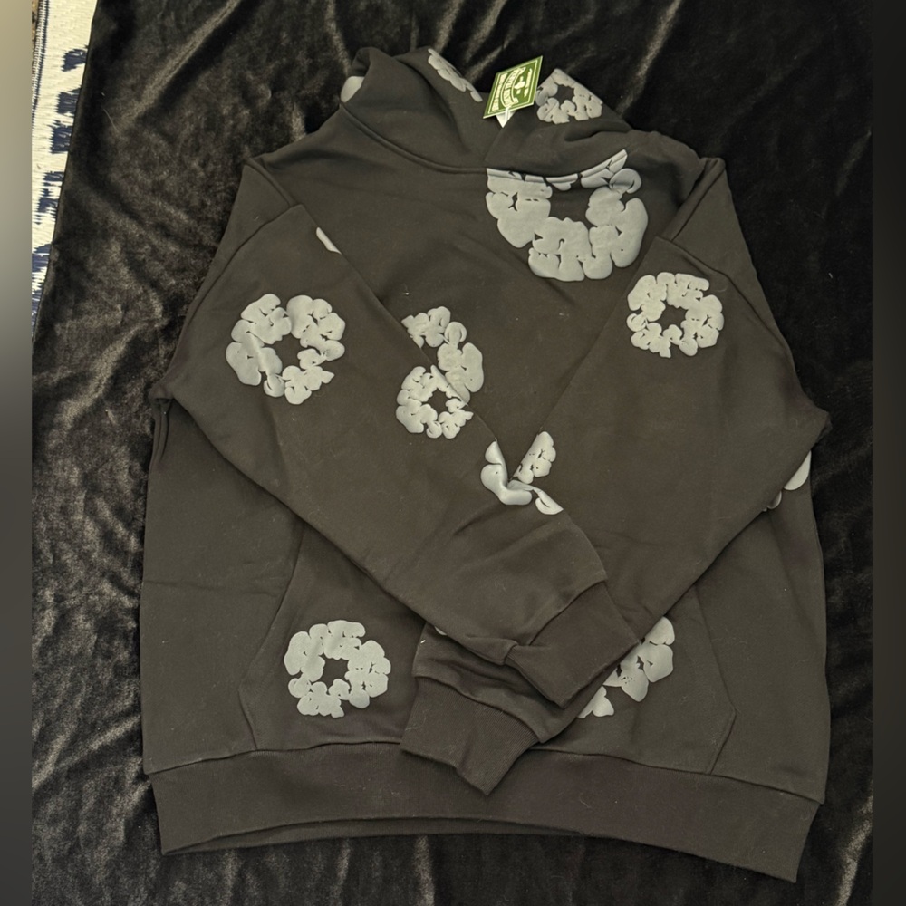 Black denim tears cotton wreath Hoodie - Picture 2 of 7